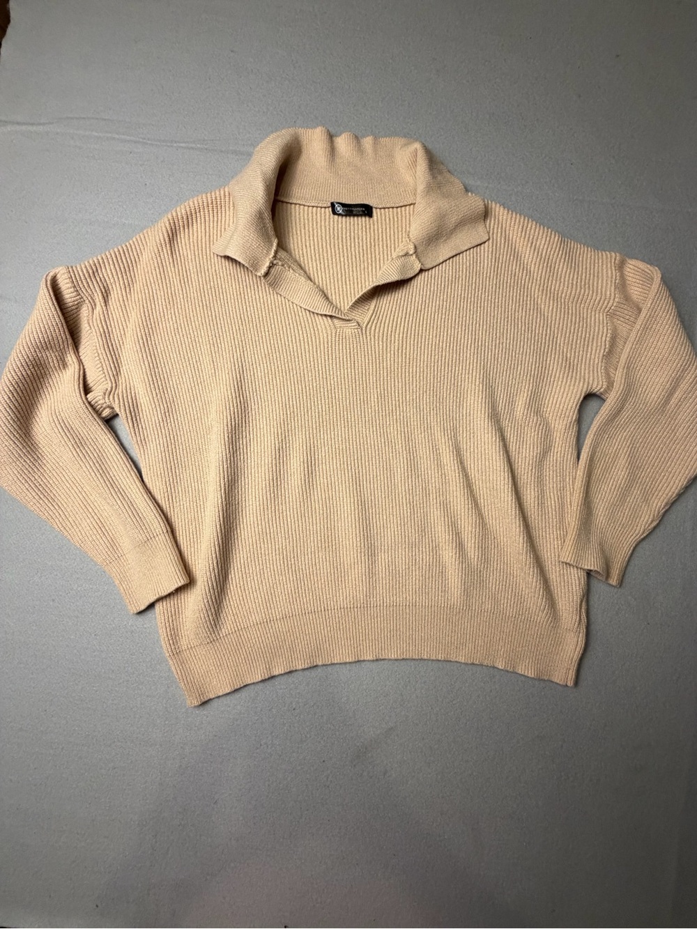 Pretty garden Collared Ribbed Knit Sweater in Cream L